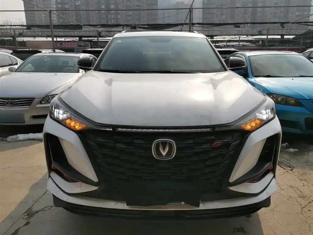 Changan CS75PLUS — фото 10