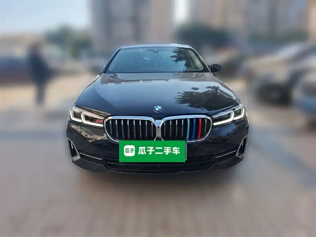 BMW 5 Series — фото 2