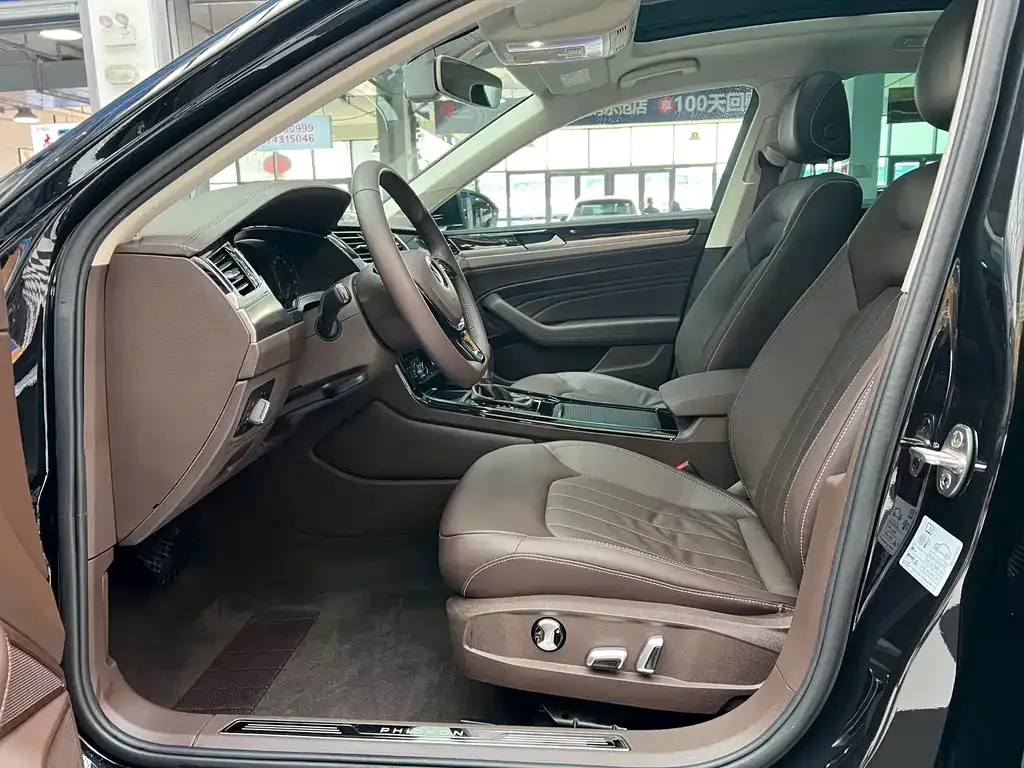 Volkswagen Phideon — фото 9