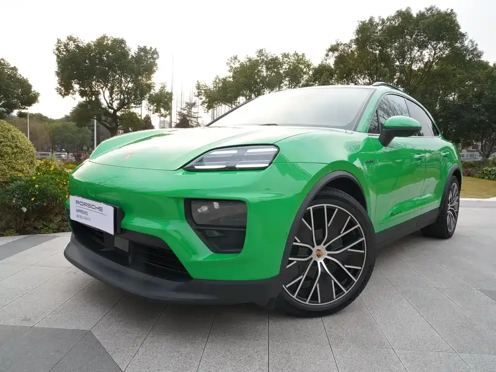 Porsche Macan EV — фото 1