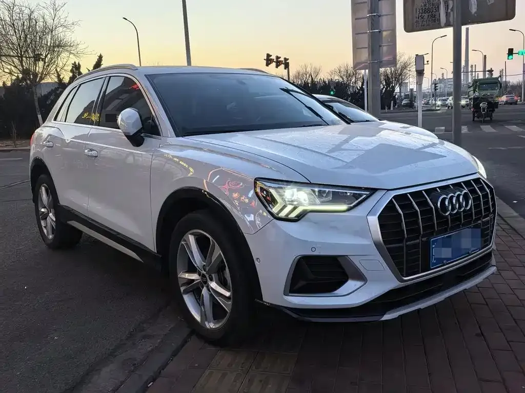 Audi Q3 — фото 2