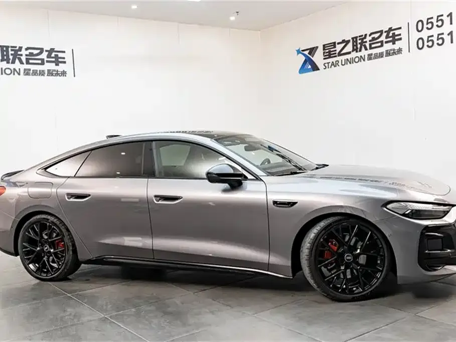 Audi A5L Sportback — фото 2
