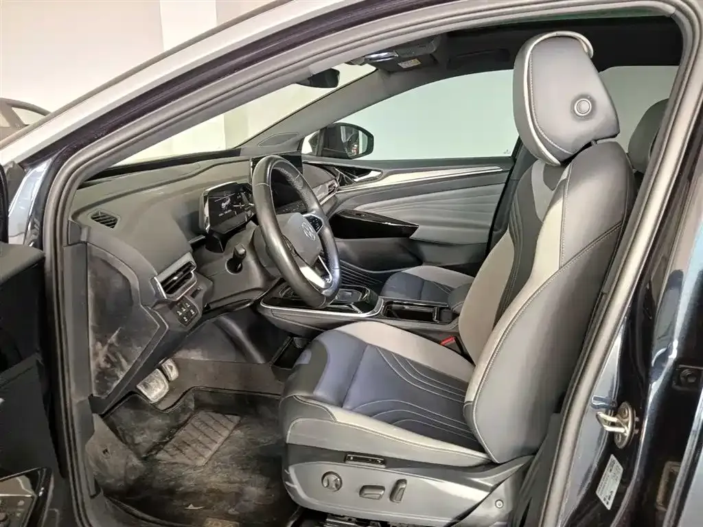 Volkswagen ID.4 Crozz — фото 10