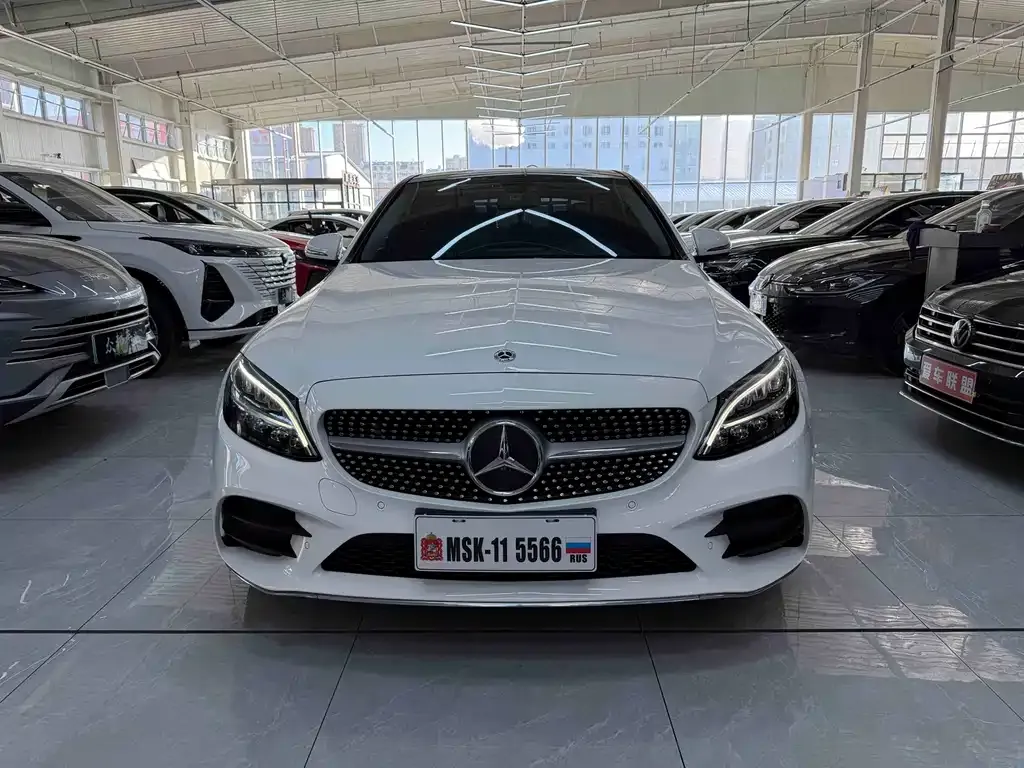 Mercedes-Benz C-Class — фото 10