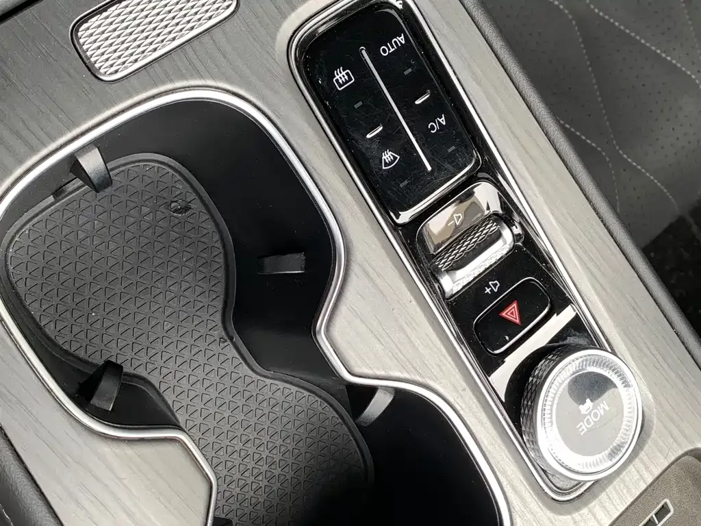 Chery Tiggo 8 PLUS — фото 7