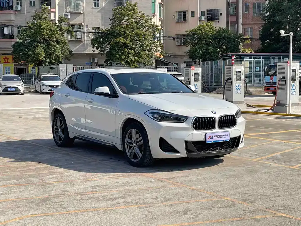 BMW X2 — фото 9
