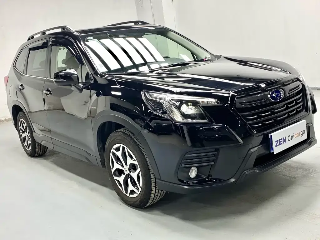 Subaru Forester — фото 1
