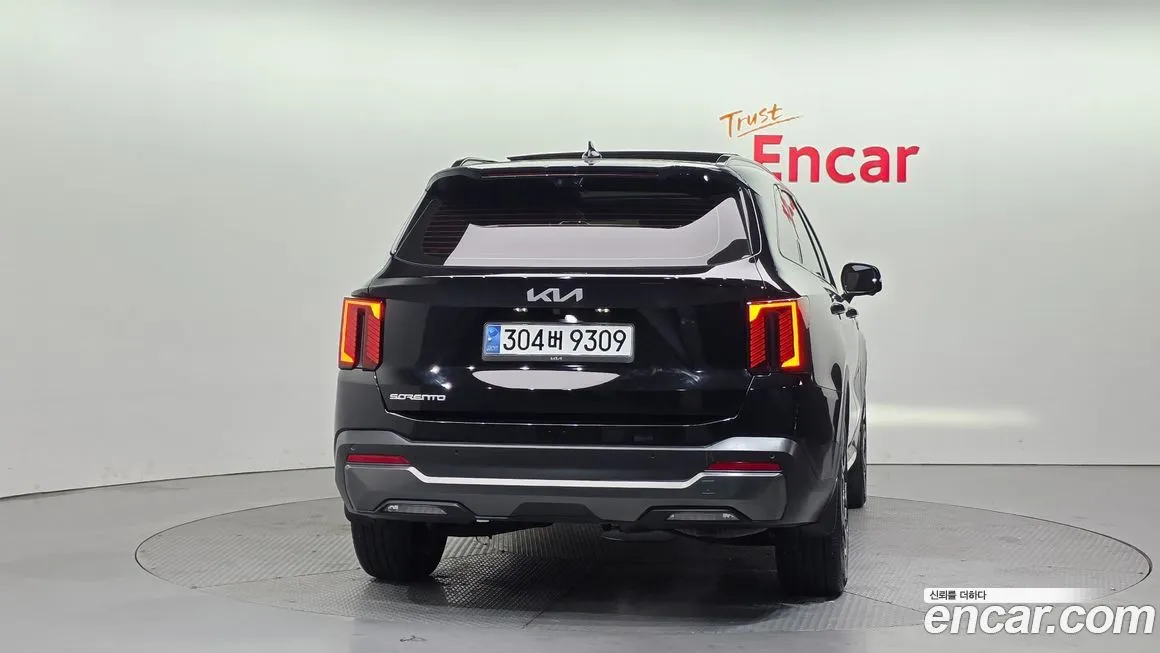 Kia Sorento — фото 4