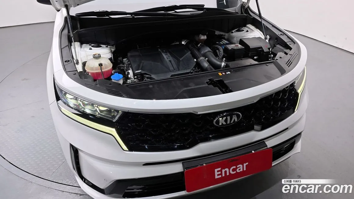 Kia Sorento — фото 8
