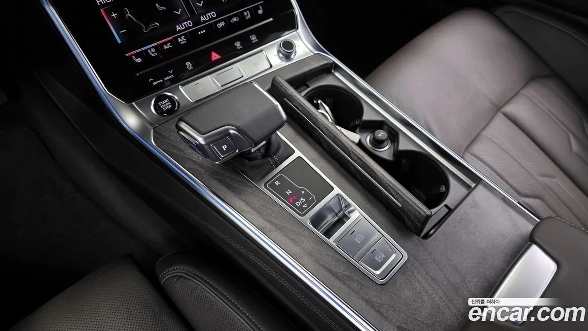 Audi A7 — фото 7
