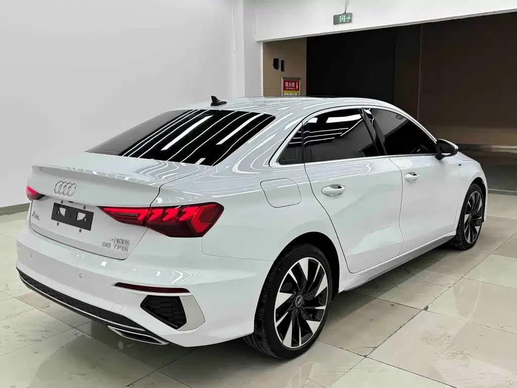 Audi A3 — фото 5