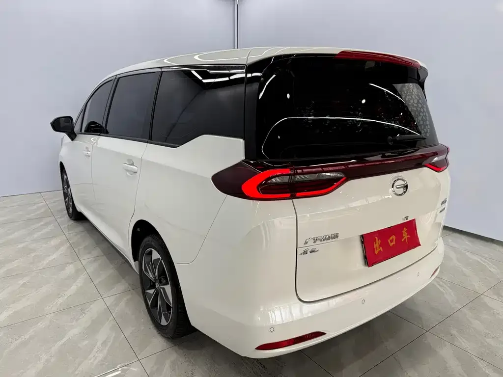 GAC Motor Trumpchi M6 — фото 4