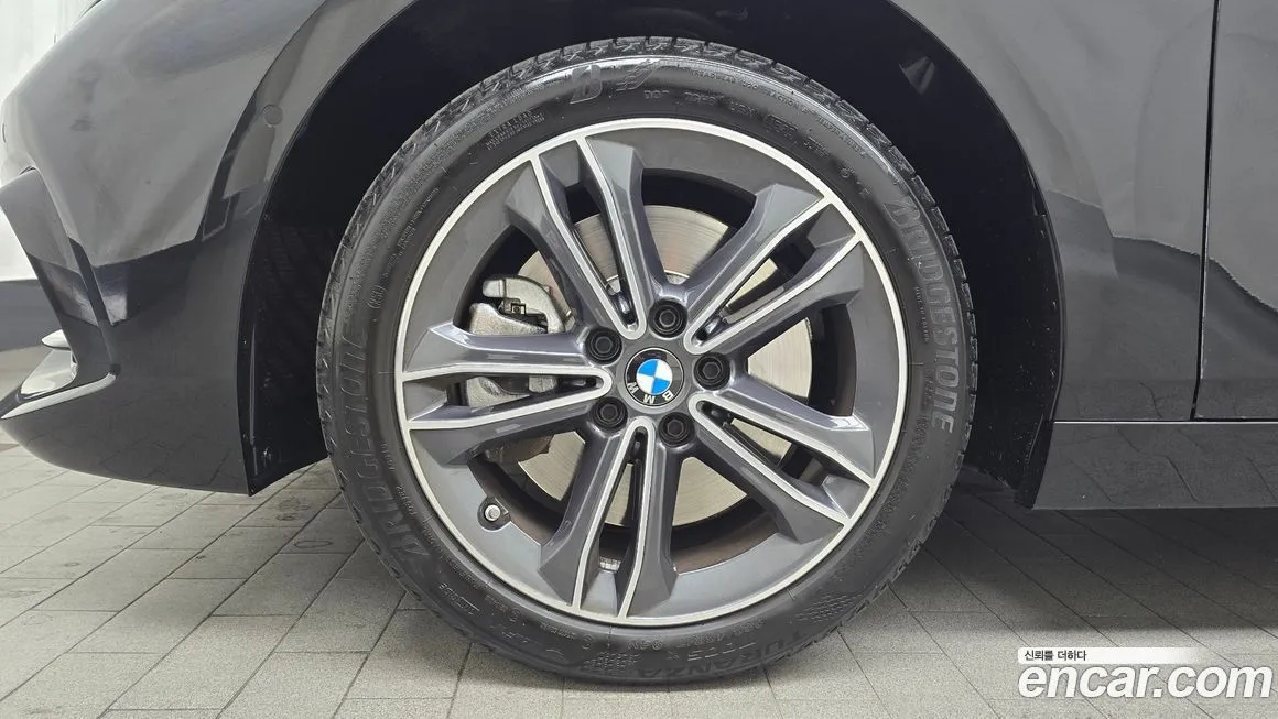 BMW 1-Series — фото 10