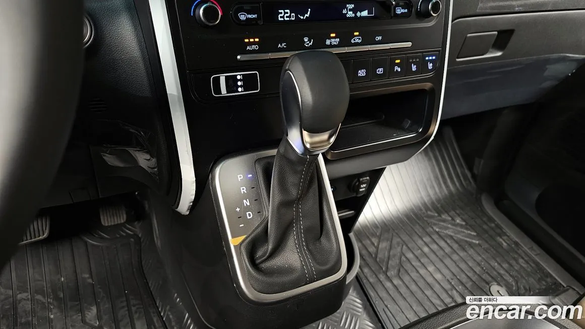 Hyundai Staria — фото 9