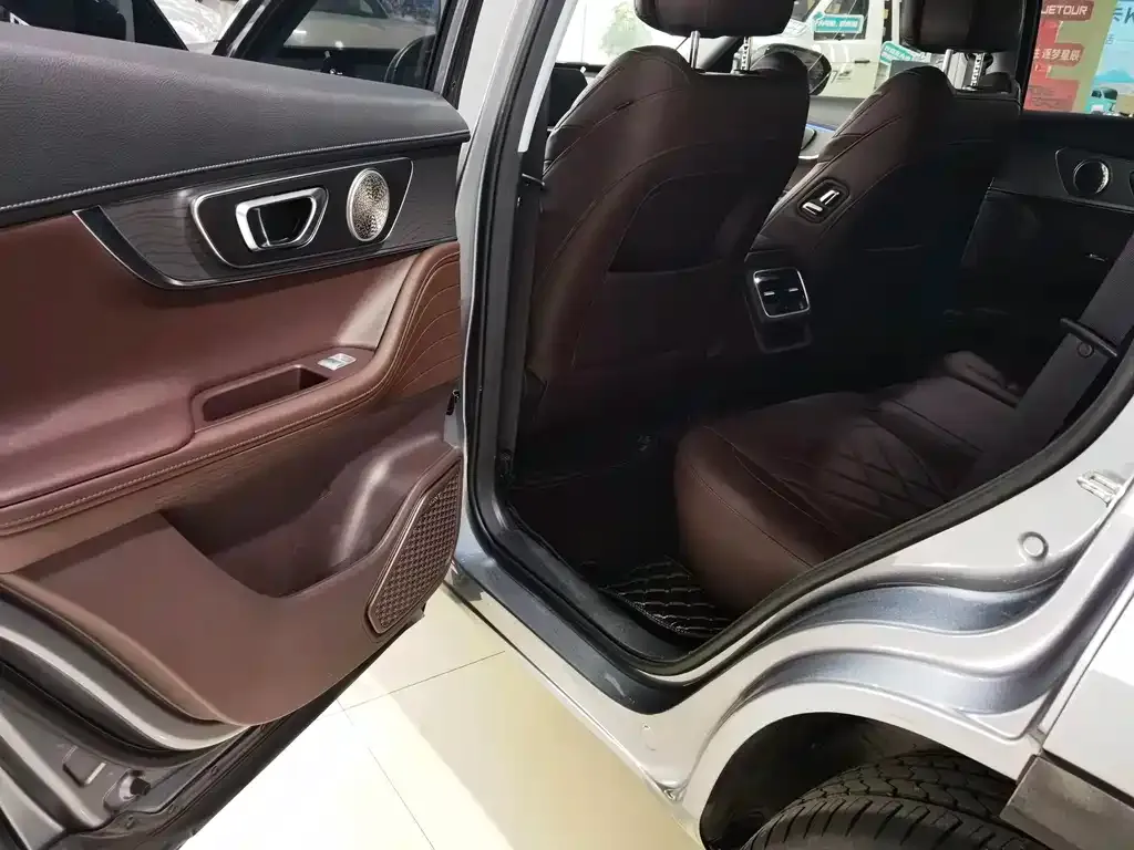 Chery Tiggo 8 PRO — фото 9