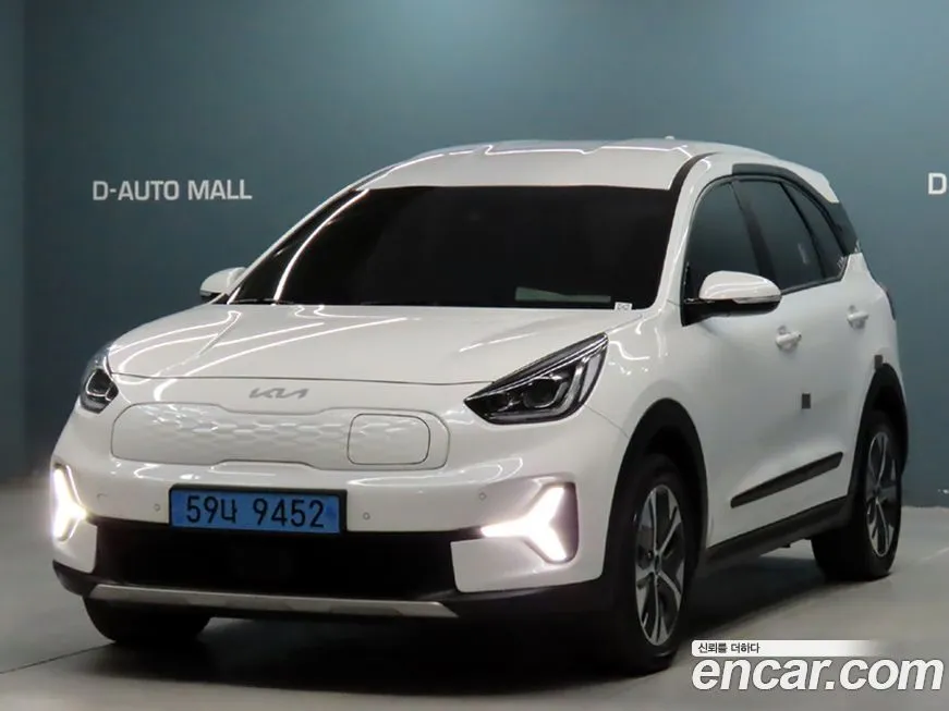 Kia Niro — фото 1