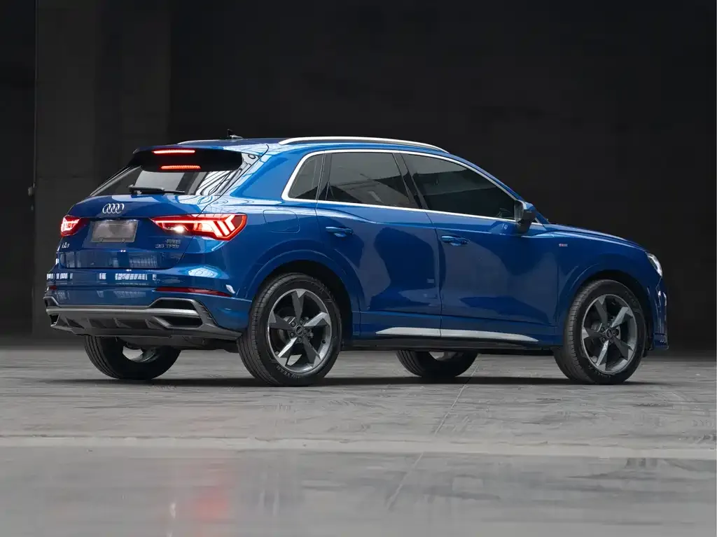 Audi Q3 — фото 5