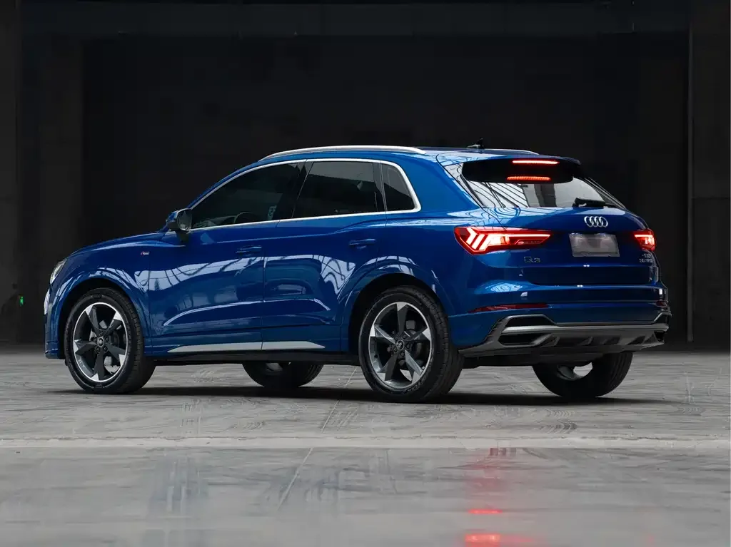 Audi Q3 — фото 7