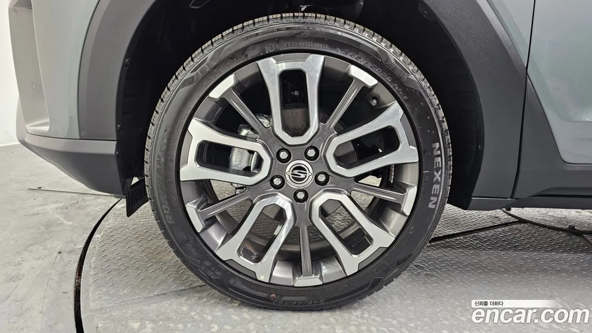 KG Mobility (Ssangyong) Torres — фото 4