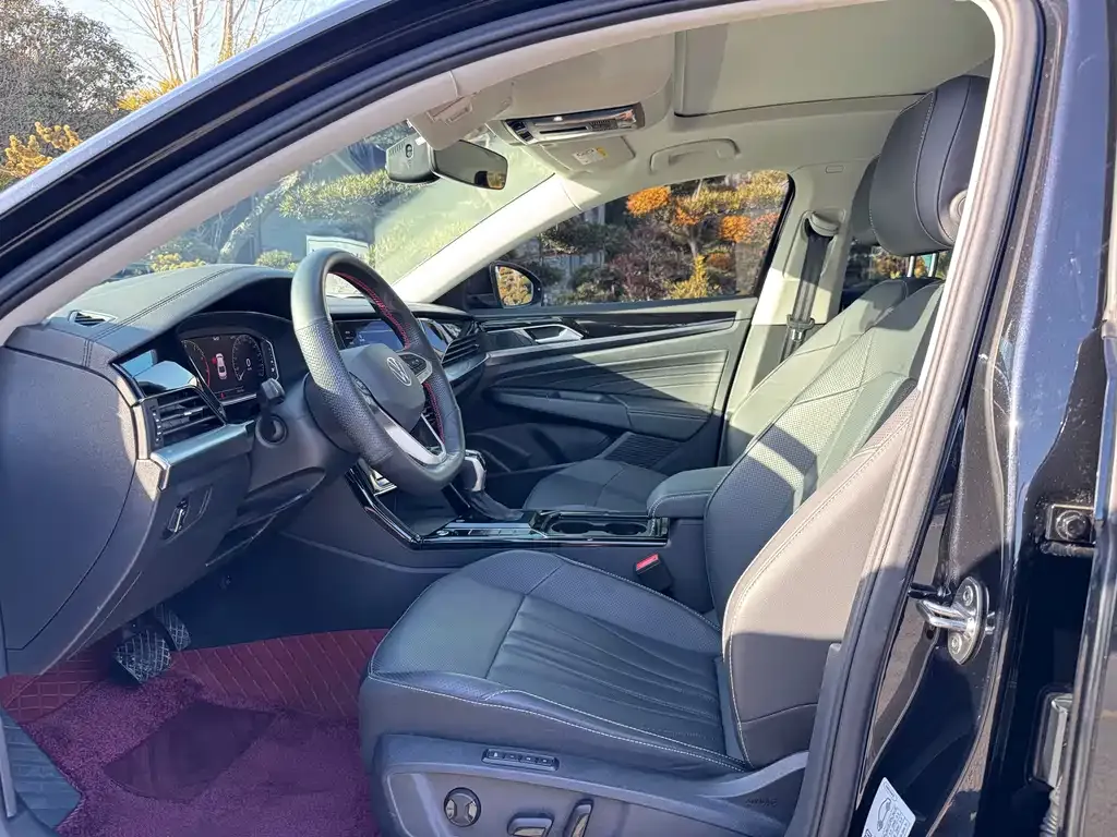 Volkswagen Passat — фото 7