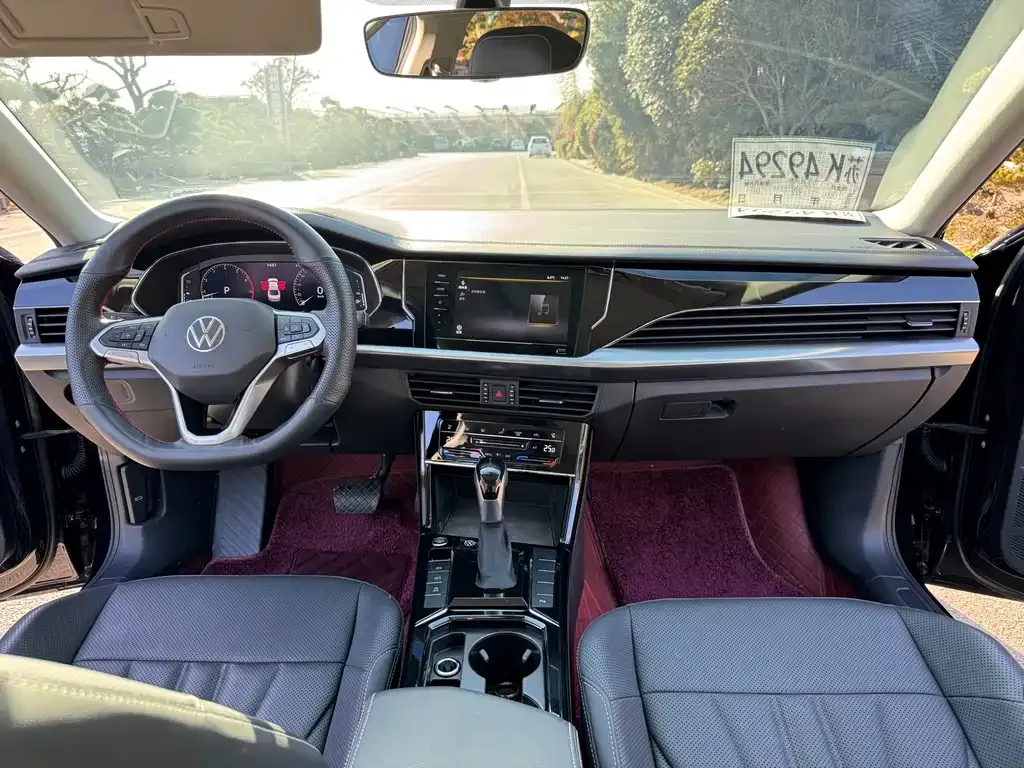 Volkswagen Passat — фото 2