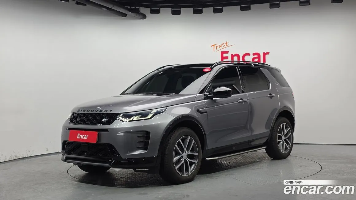 Land Rover Discovery Sport — фото 1