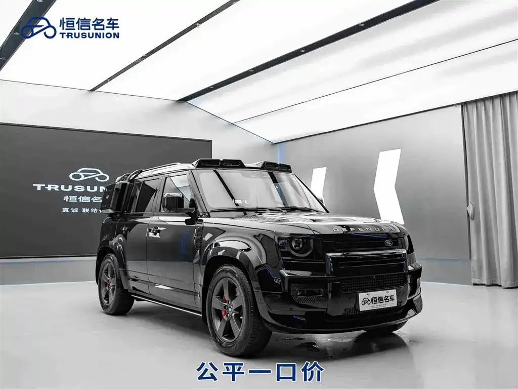 Land Rover Defender — фото 1