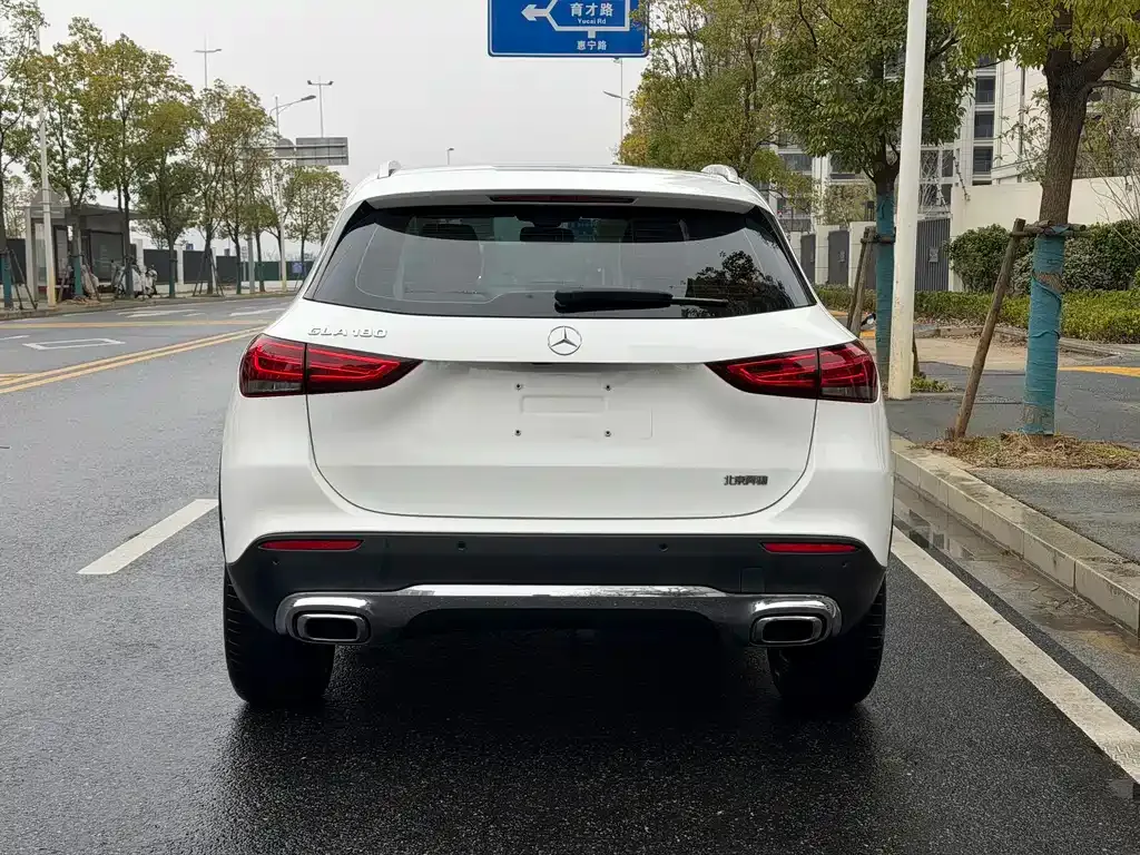 Mercedes-Benz GLA — фото 9