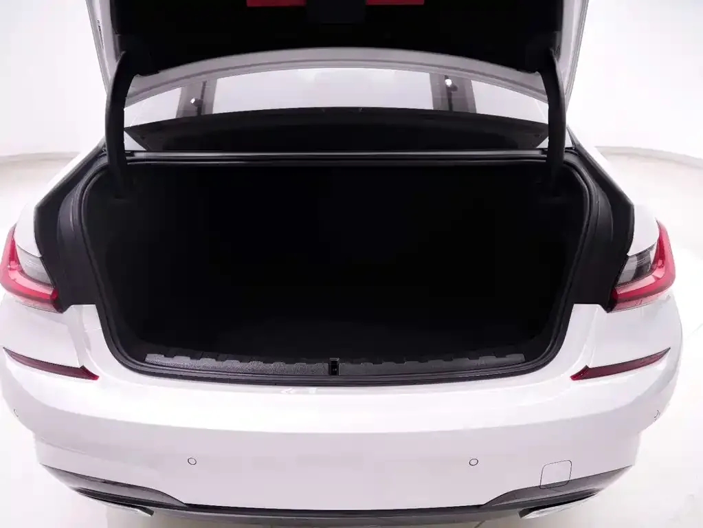 BMW 3 Series — фото 10