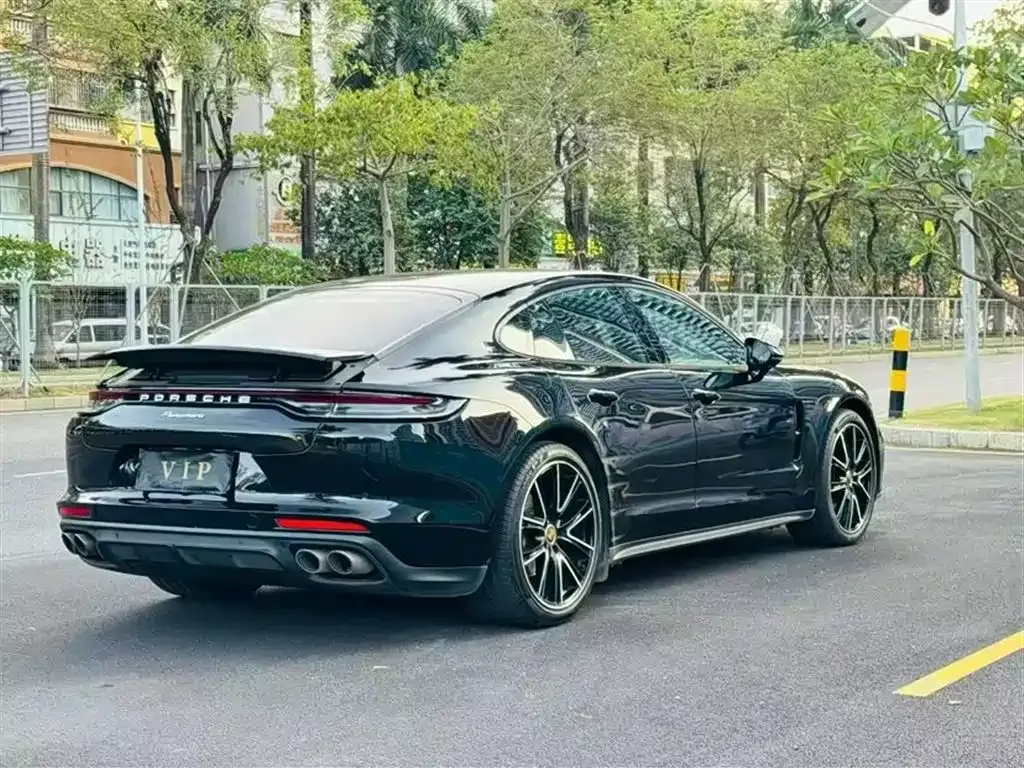 Porsche Panamera — фото 8