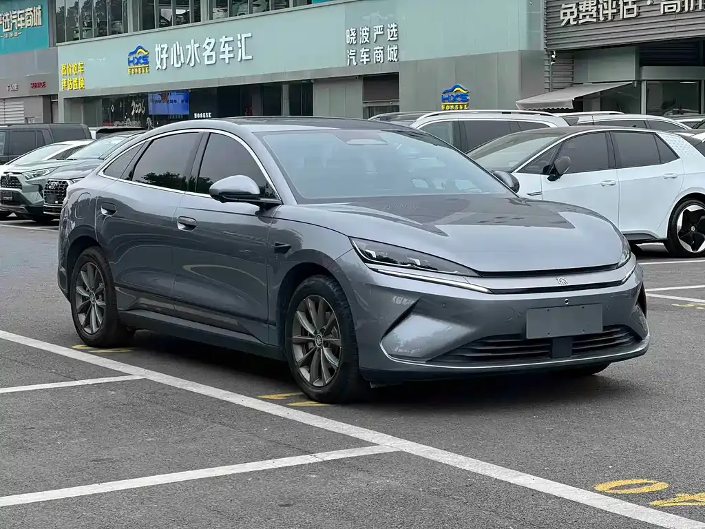 BYD Qin L — фото 5