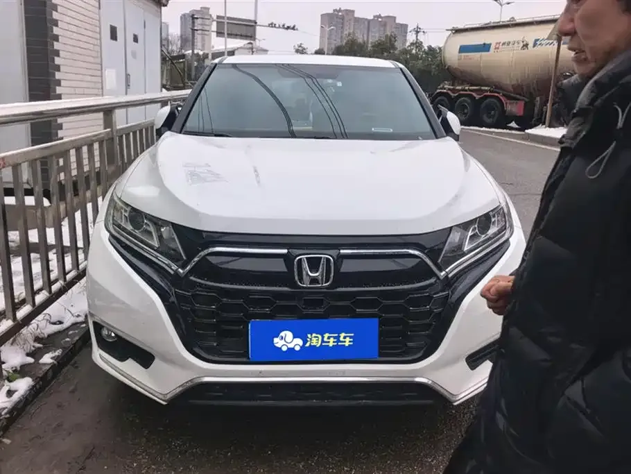 Honda UR-V — фото 8