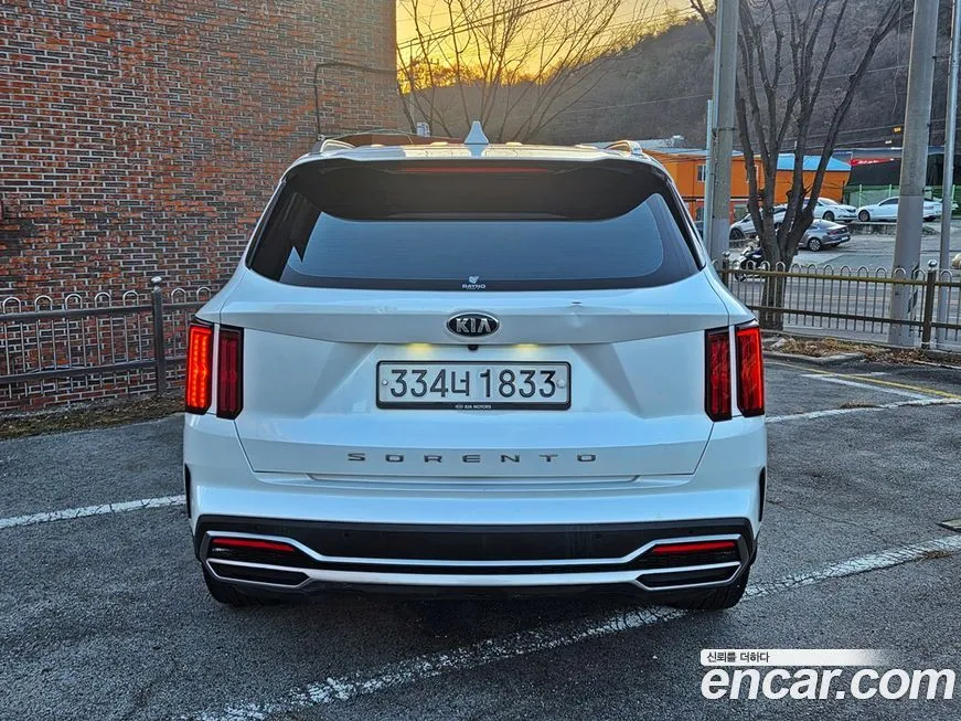 Kia Sorento — фото 3