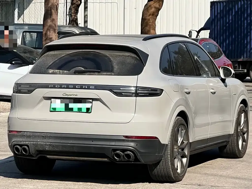 Porsche Cayenne Hybrid — фото 2