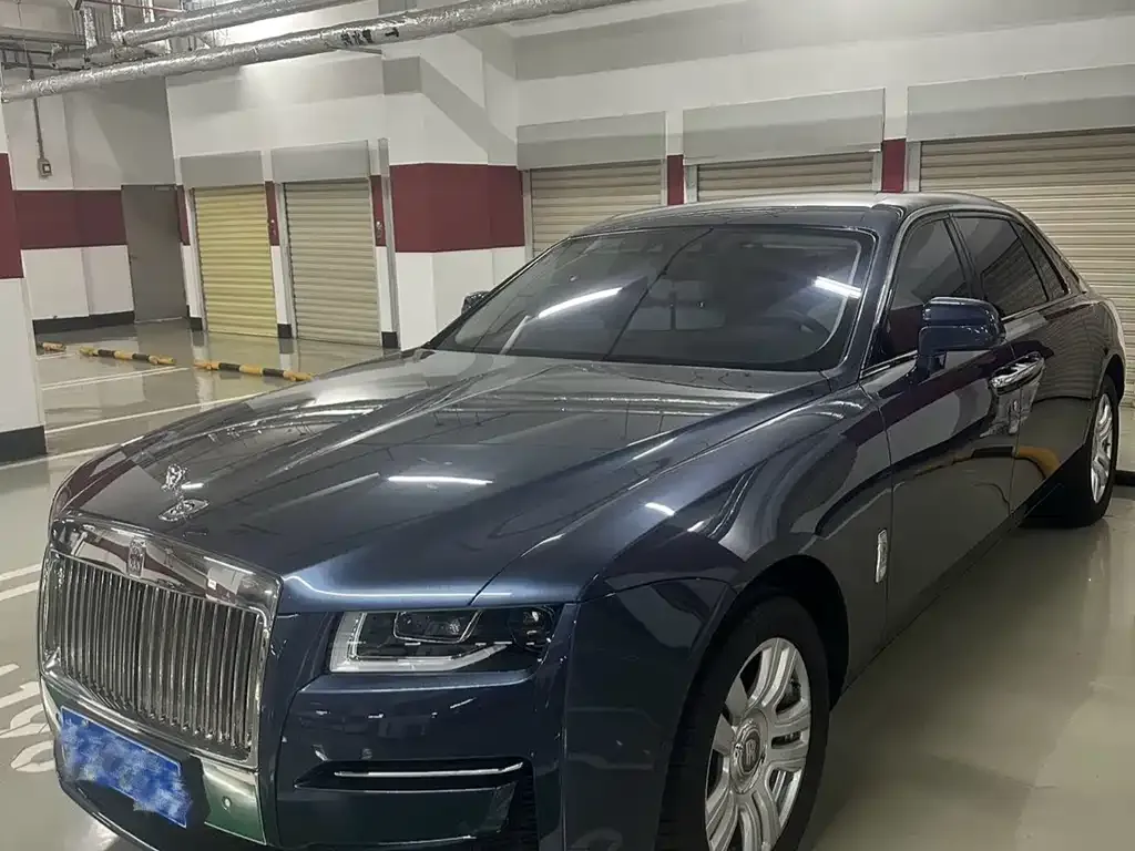 Rolls-Royce Ghost — фото 1