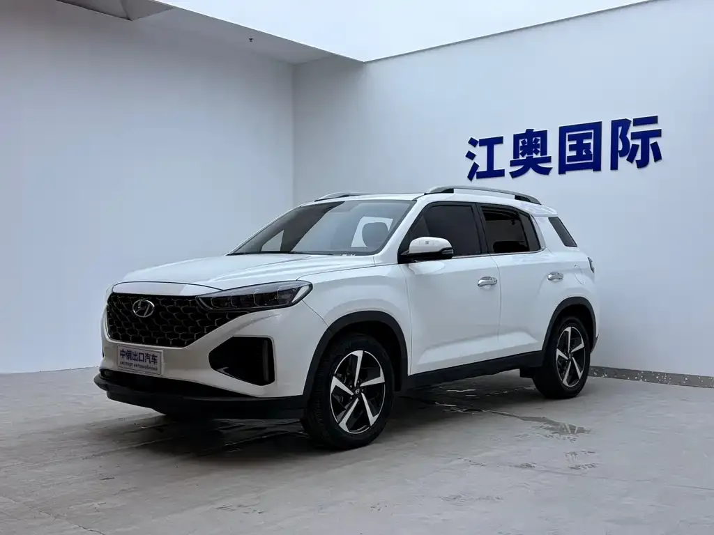 Hyundai ix35 — фото 1