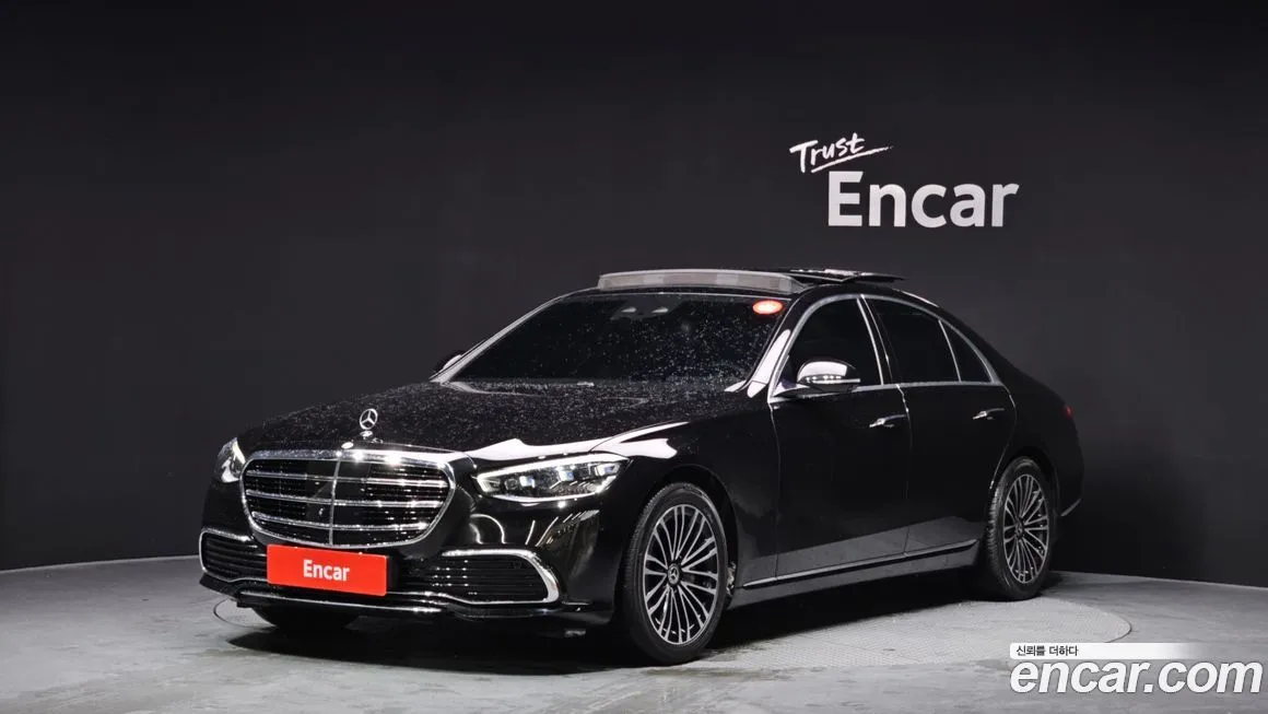 Mercedes-Benz S-Class — фото 1
