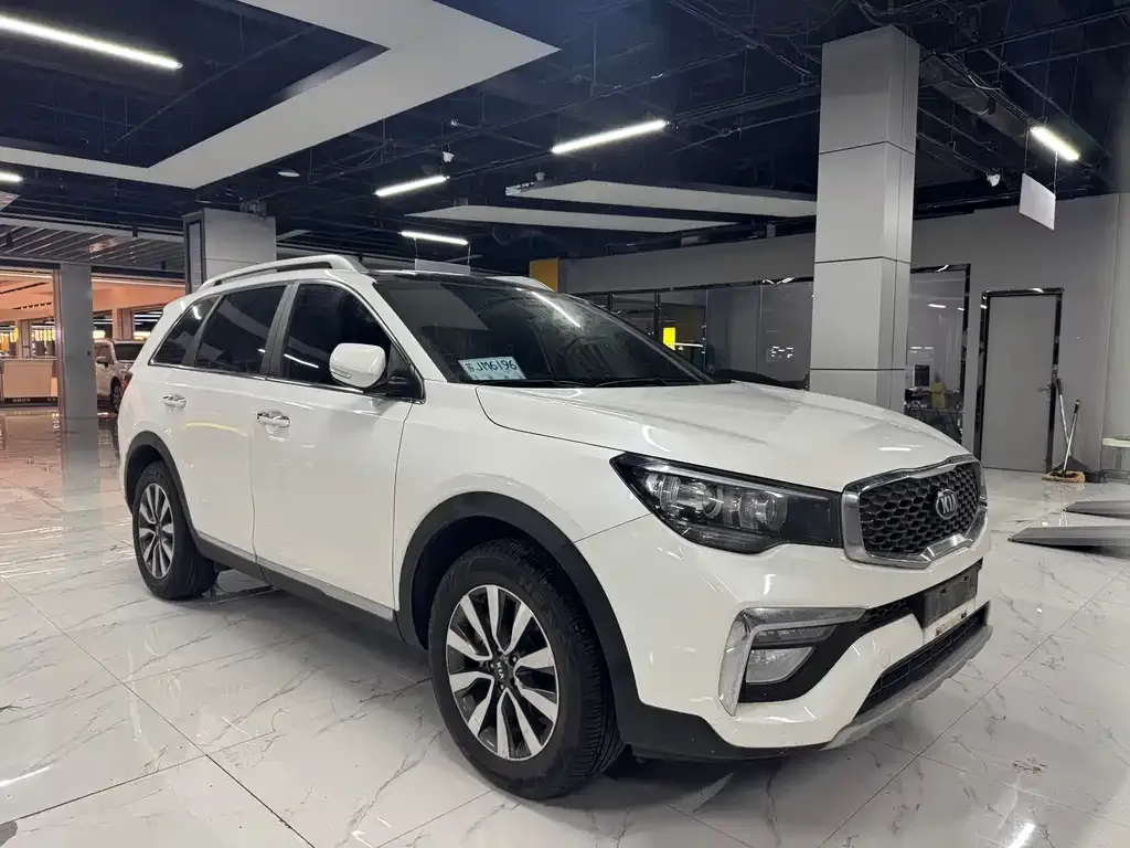 Kia KX7 — фото 10