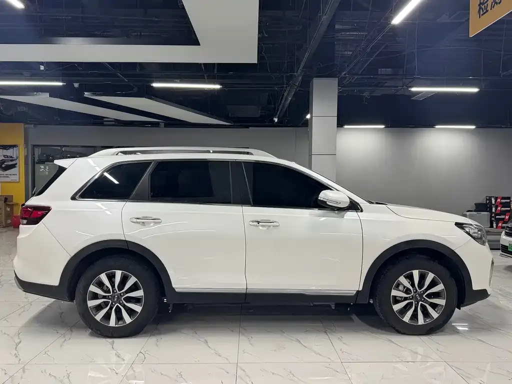 Kia KX7 — фото 2