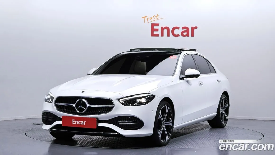 Mercedes-Benz C-Class — фото 1