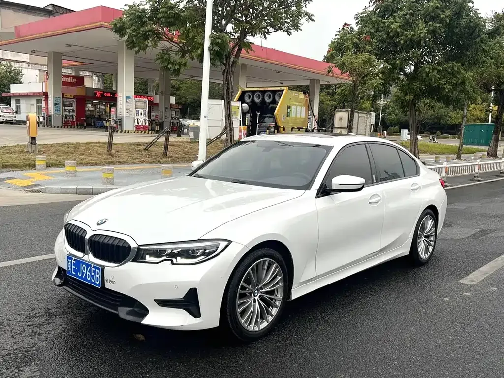 BMW 3 Series — фото 1