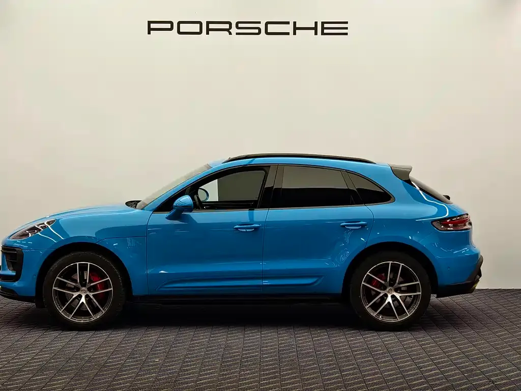 Porsche Macan — фото 9