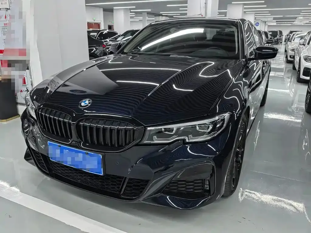 BMW 3 Series — фото 1