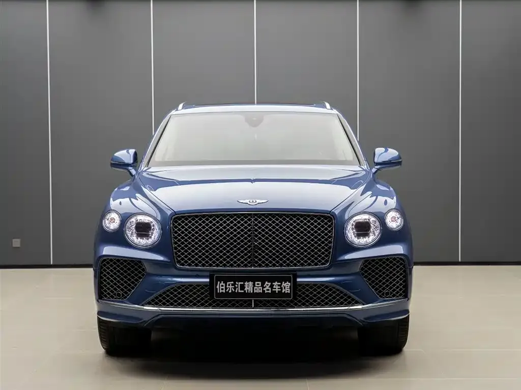 Bentley Bentayga — фото 7