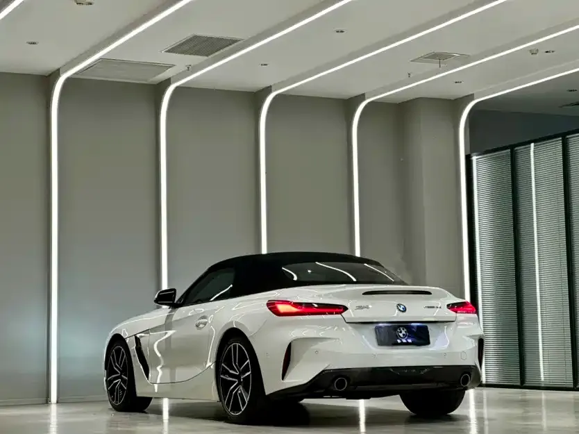 BMW Z4 — фото 3