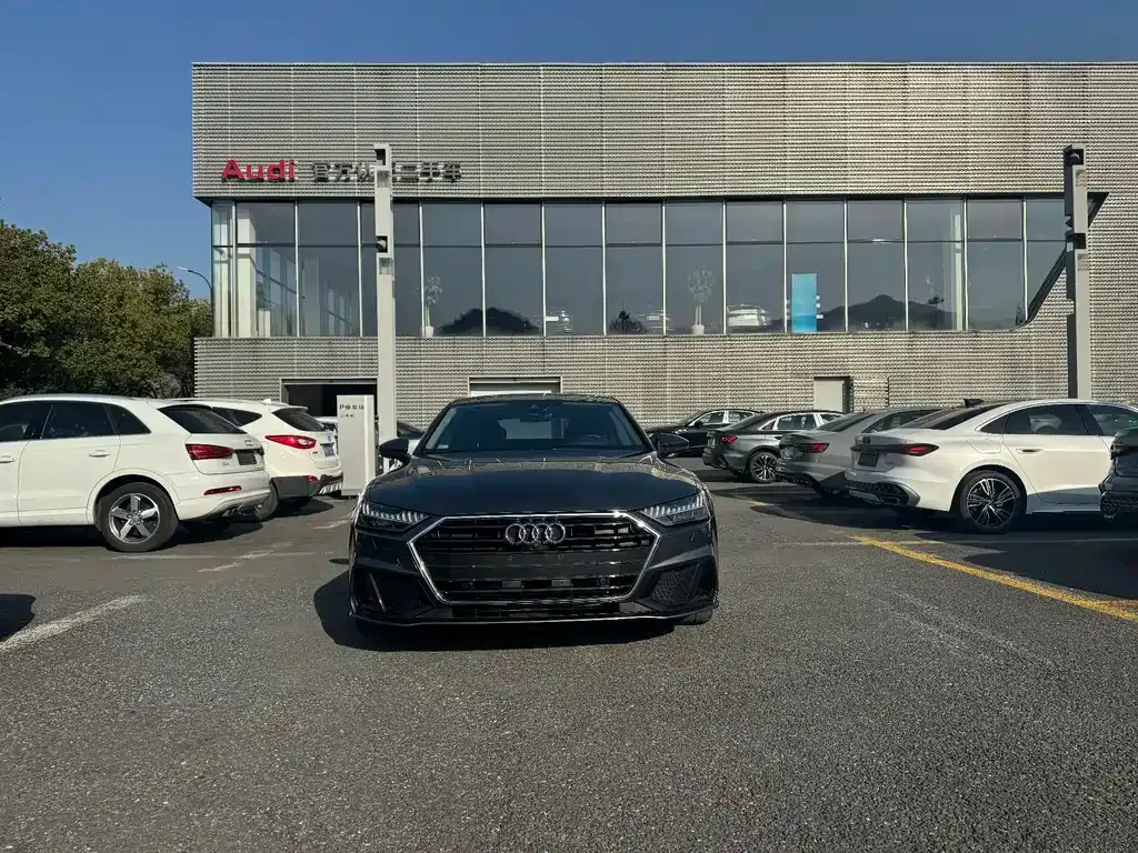 Audi A7 — фото 10