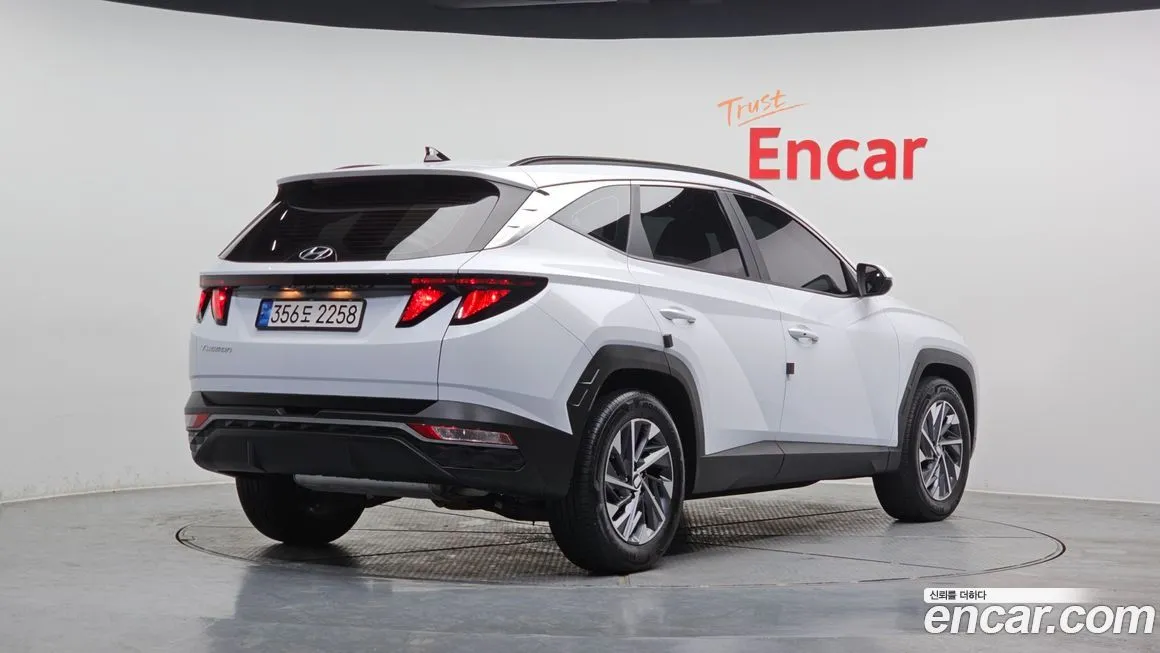 Hyundai Tucson — фото 9