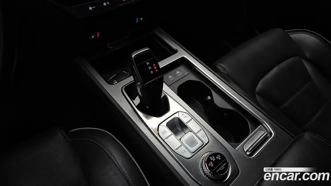 KG Mobility (Ssangyong) Rexton — фото 4