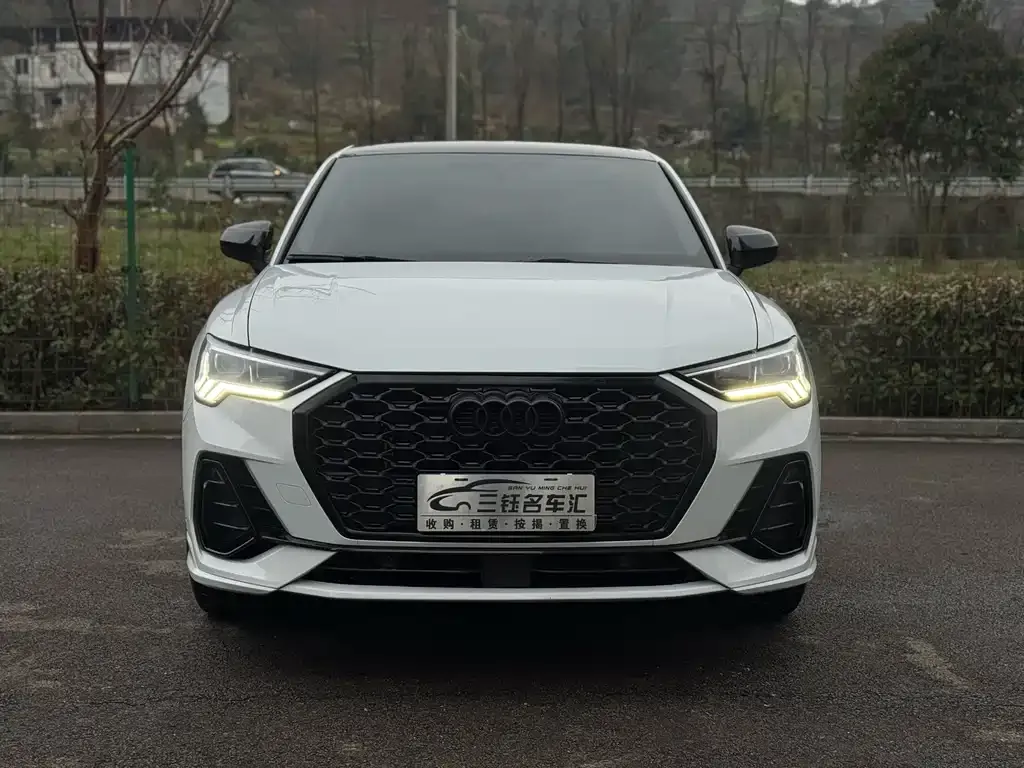 Audi Q3 Sportback — фото 3