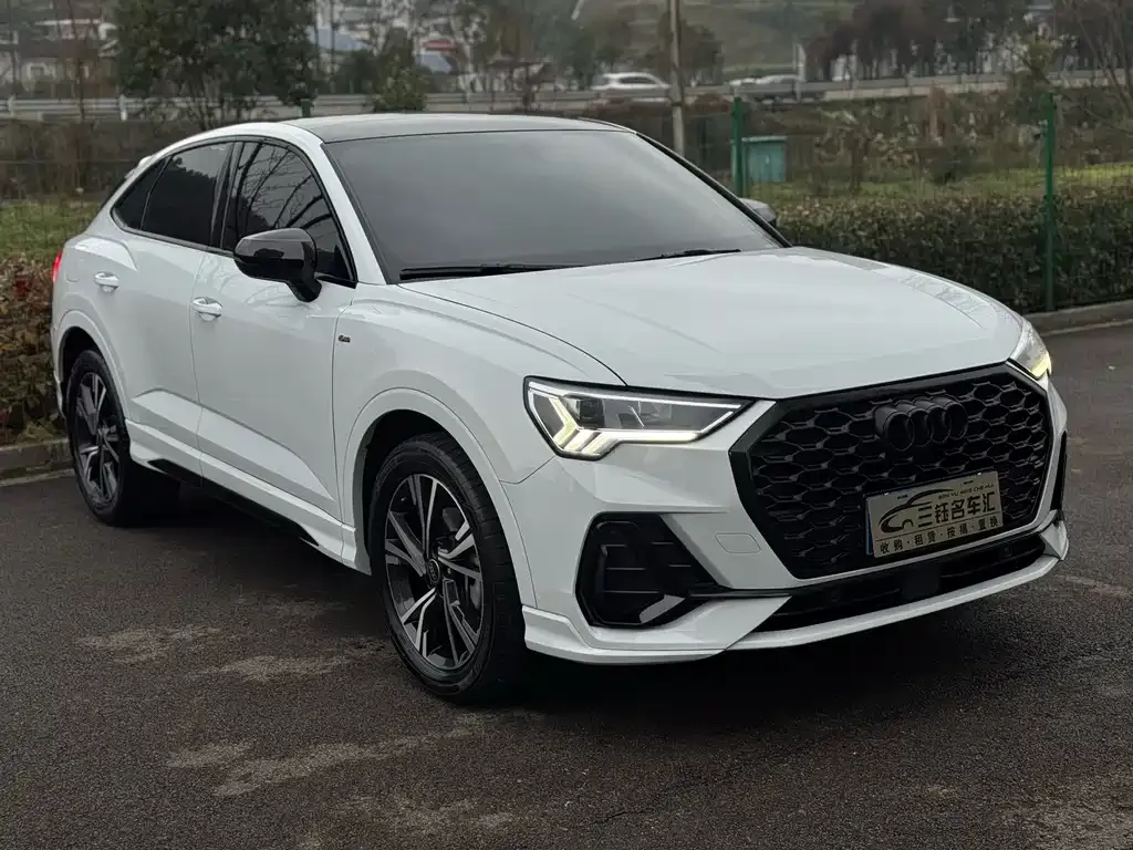 Audi Q3 Sportback — фото 5